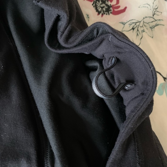 Ivivva girls shorts - Picture 4 of 4